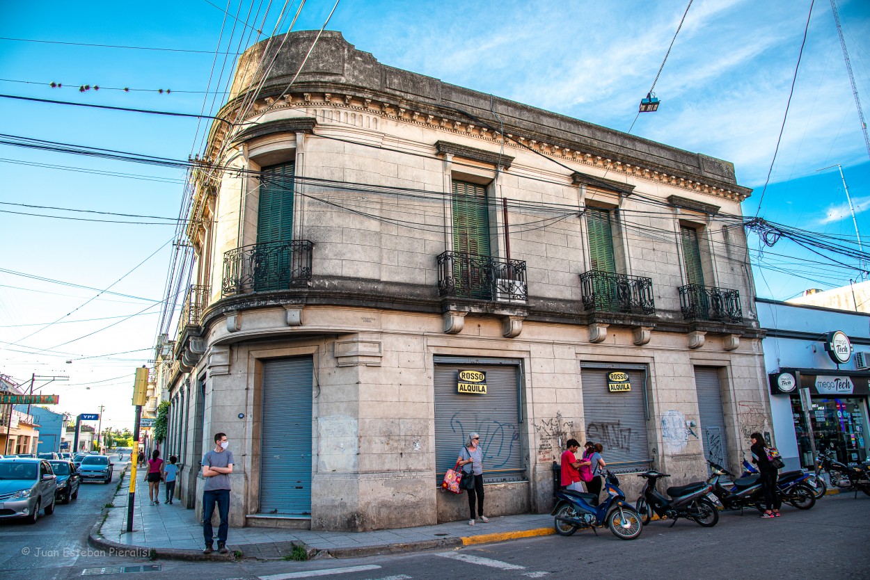 "Mi barrio..." de Juan Esteban Pieralisi