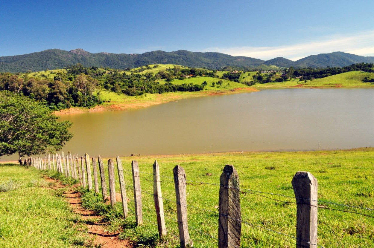 "Um passeio matinal  uma bno para todo o dia..." de Decio Badari