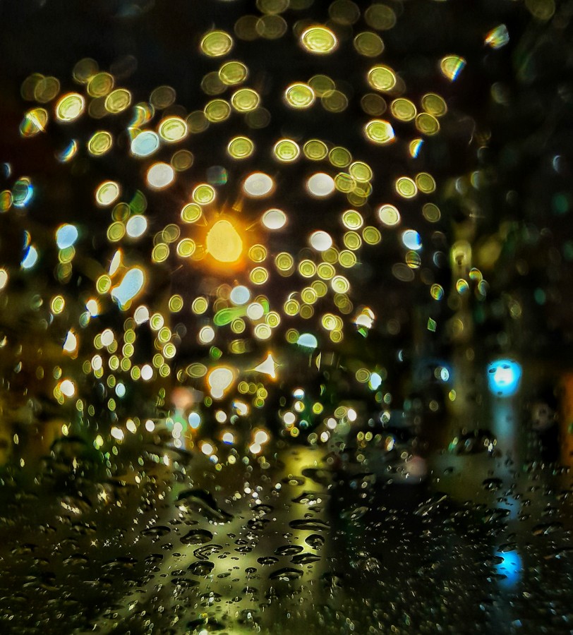 "Lluvia nocturna" de Roberto Guillermo Hagemann