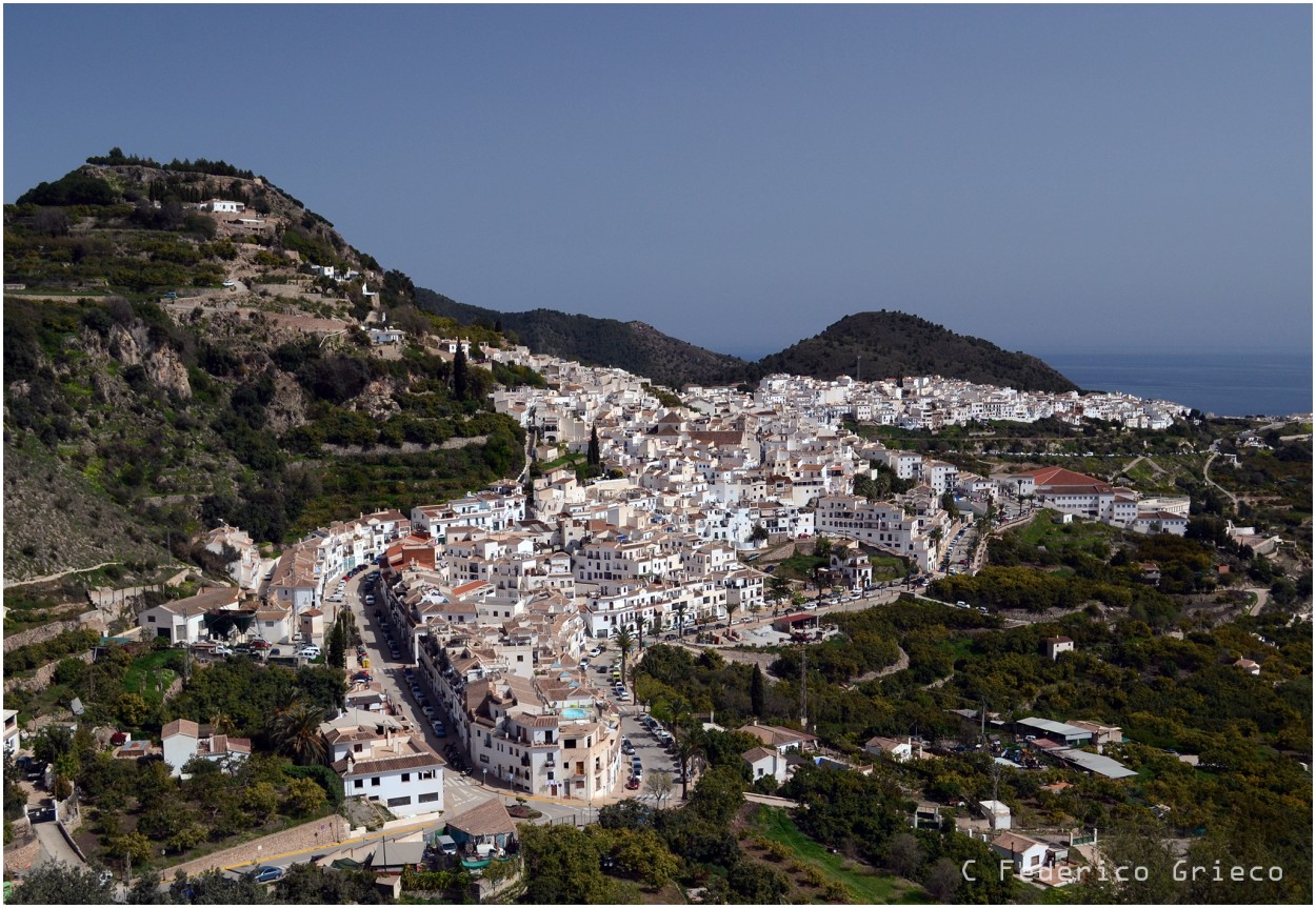 "Frigiliana, Andaluca." de Federico Grieco