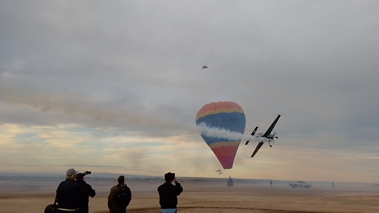 "Volando bajo" de Silvina Errotabehere