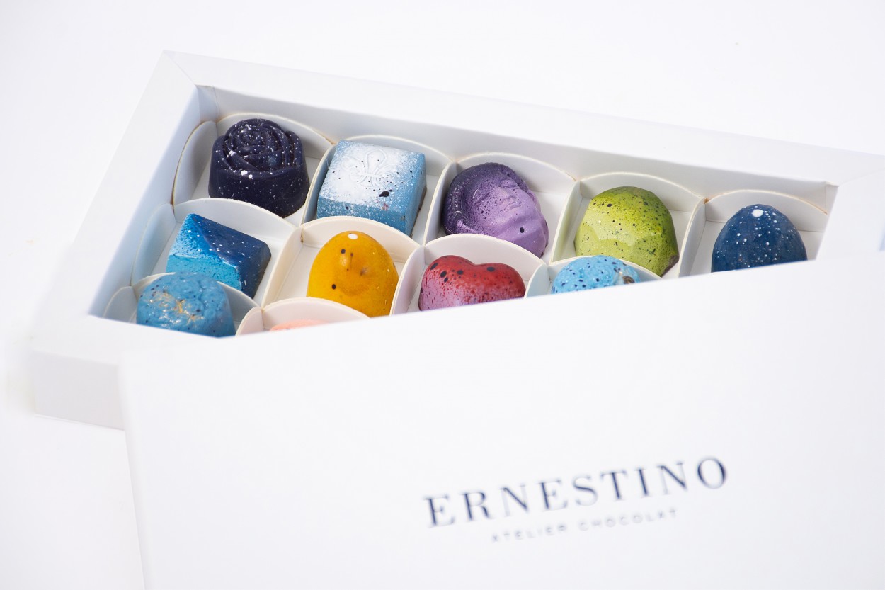 "Ernestino Chocolates" de Riki Cieri