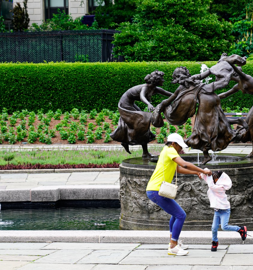 "Bailando en el Central Park" de Carlos Alberto Izzo