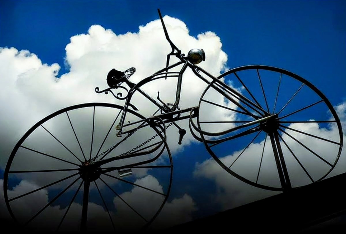 "Bicicleta a las nubes" de Vale Valeria Vergara