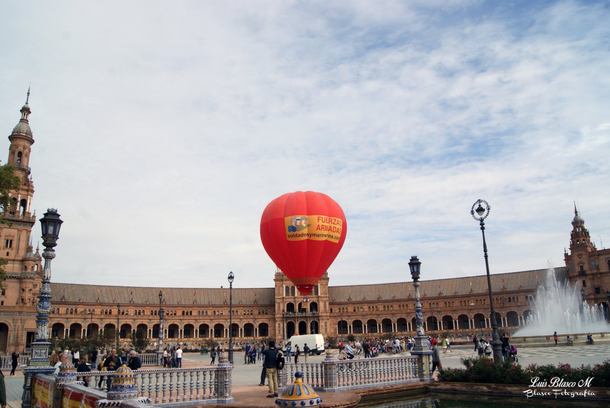 "Plaza de Espaa, Sevilla" de Luis Blasco Martin