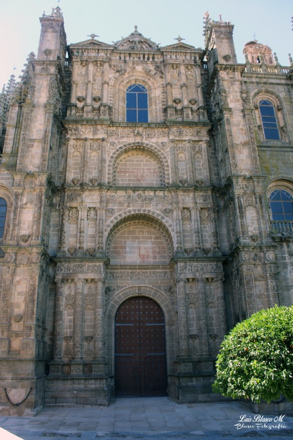 "Catedral Nueva de Plasencia" de Luis Blasco Martin