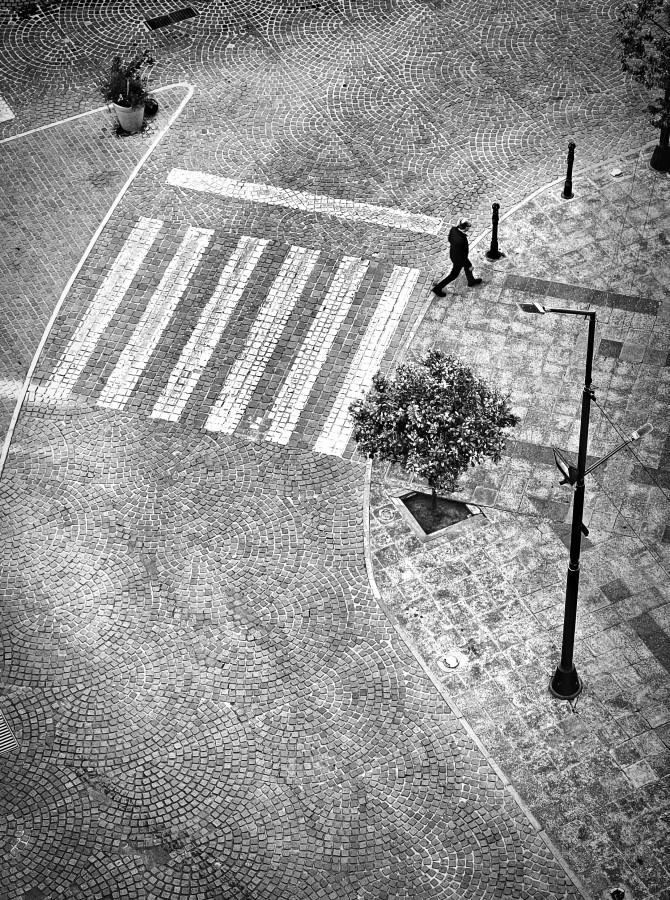 "En pleno centro de Salta" de Carlos Cavalieri