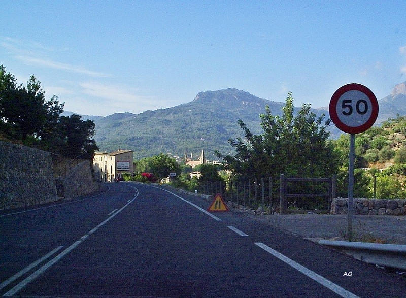 "Hacia los cerros" de Ana Giorno