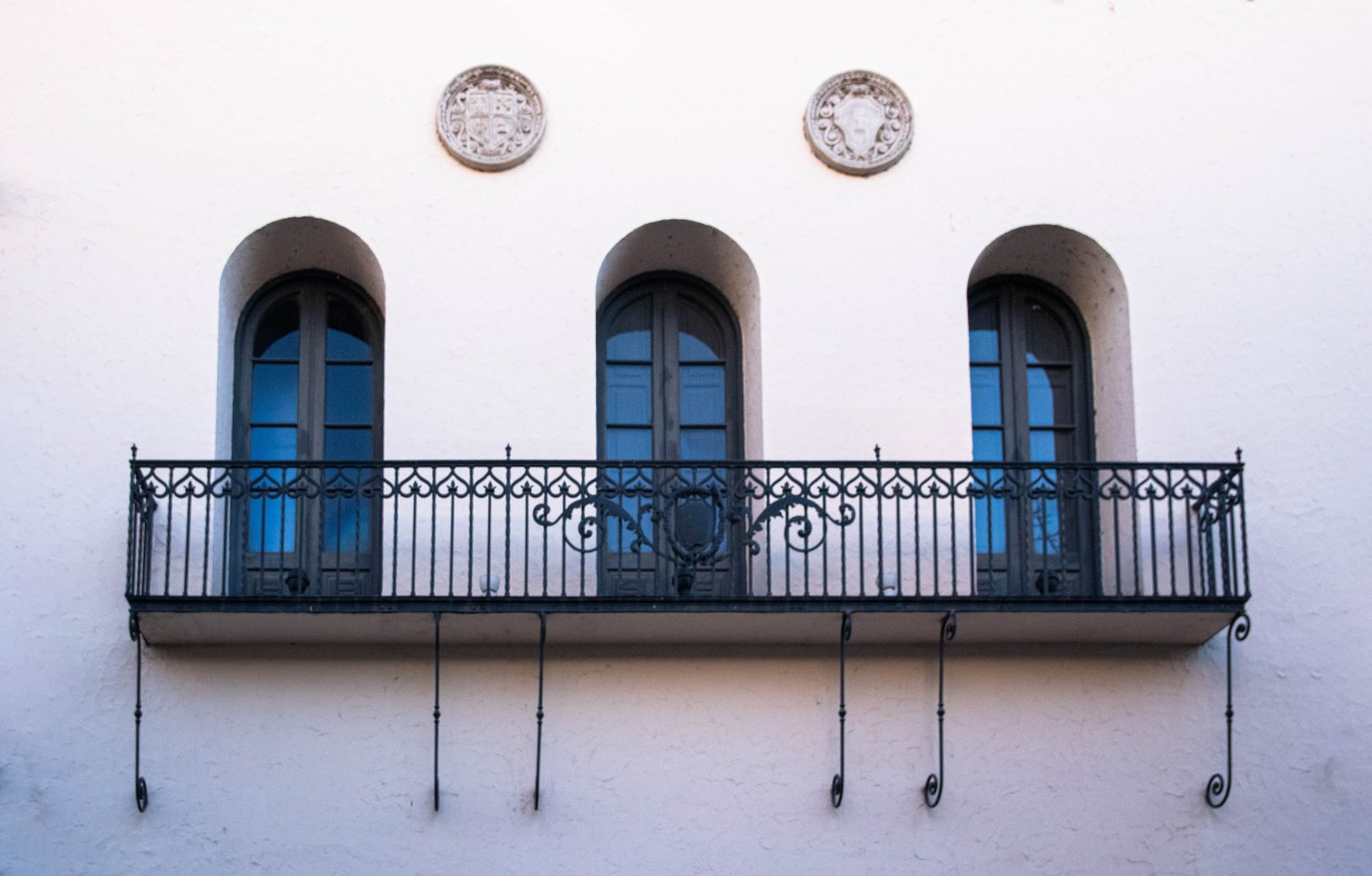 "Balcones" de Luis Torres Sal