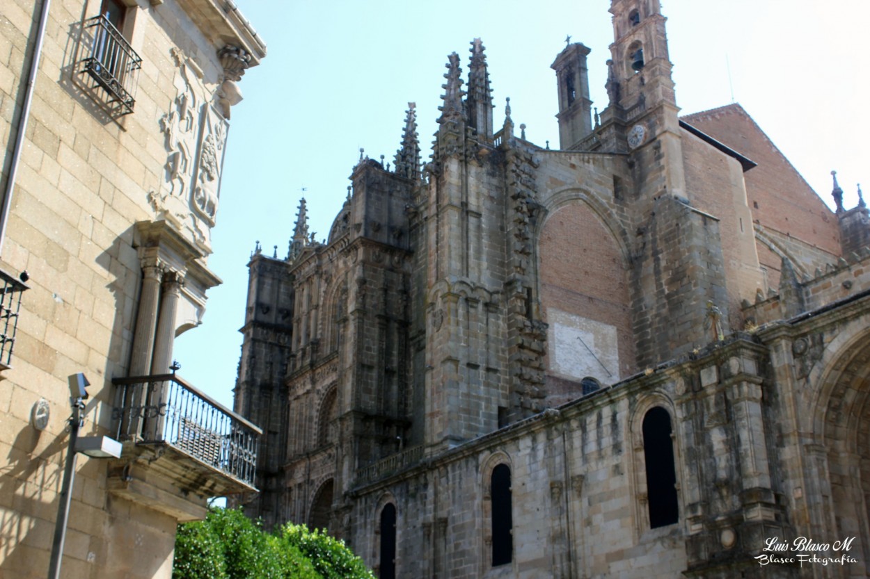 "Catedral de Plasencia" de Luis Blasco Martin