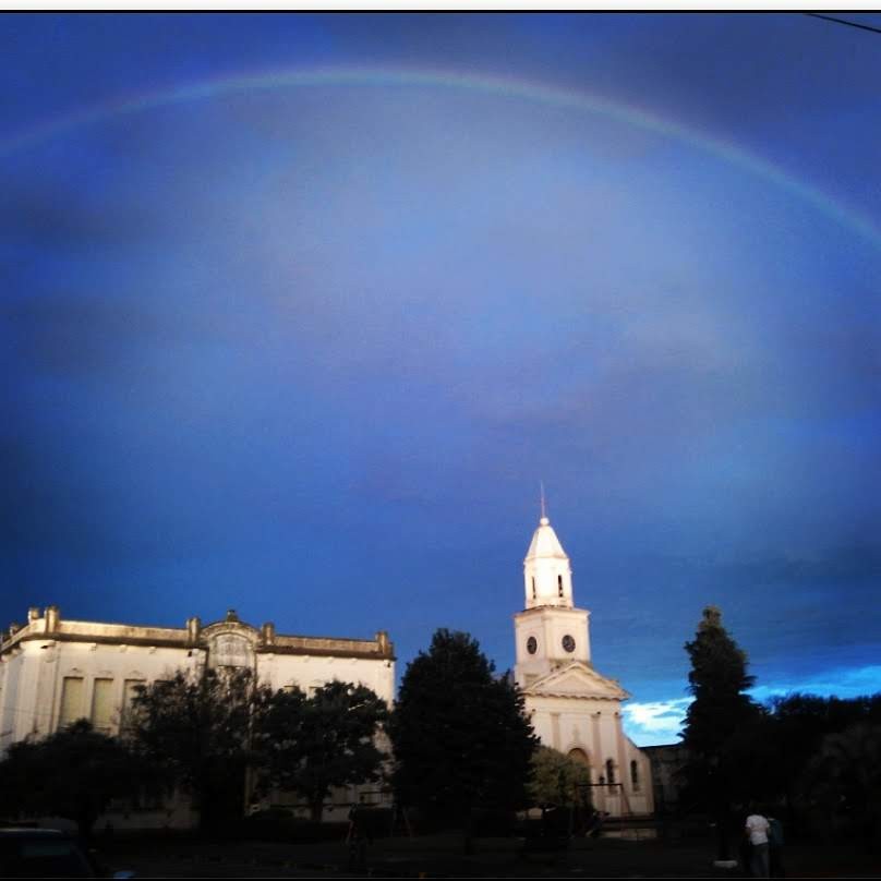 "Arco iris" de Santiago Mena