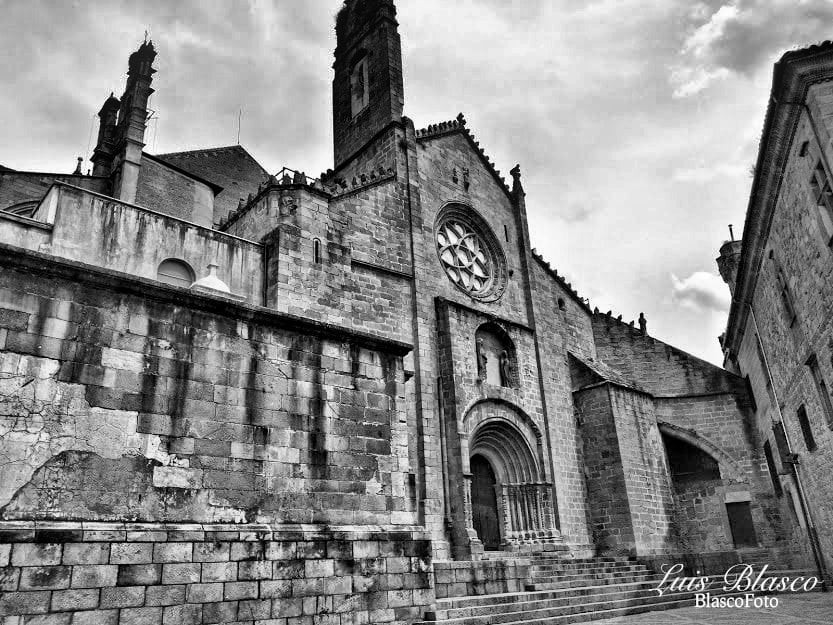 "Catedral Vieja de Plasencia" de Luis Blasco Martin