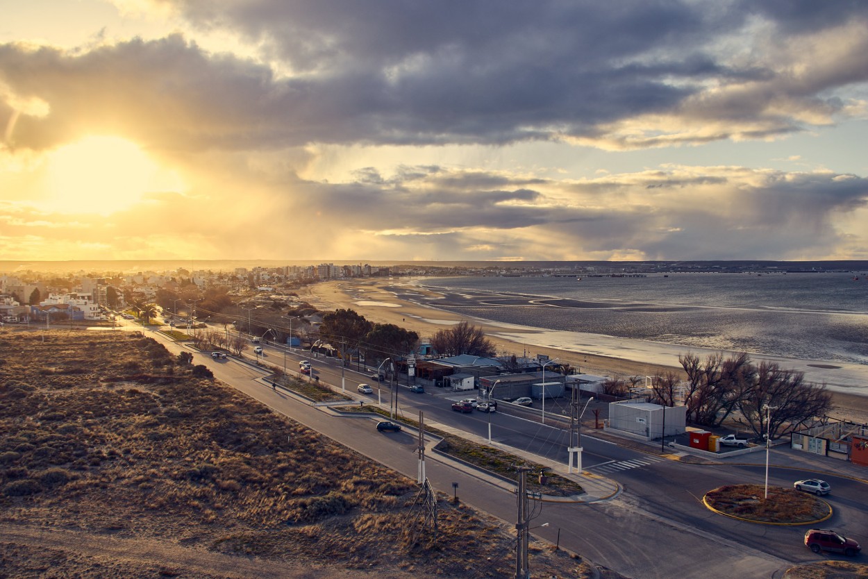 "MADRYN" de Gerardo Damin Fernndez