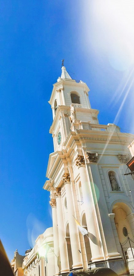 "Iglesia" de Ana Piris