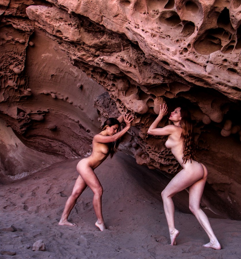 "Piel y piedra VI" de Walter Belfiore