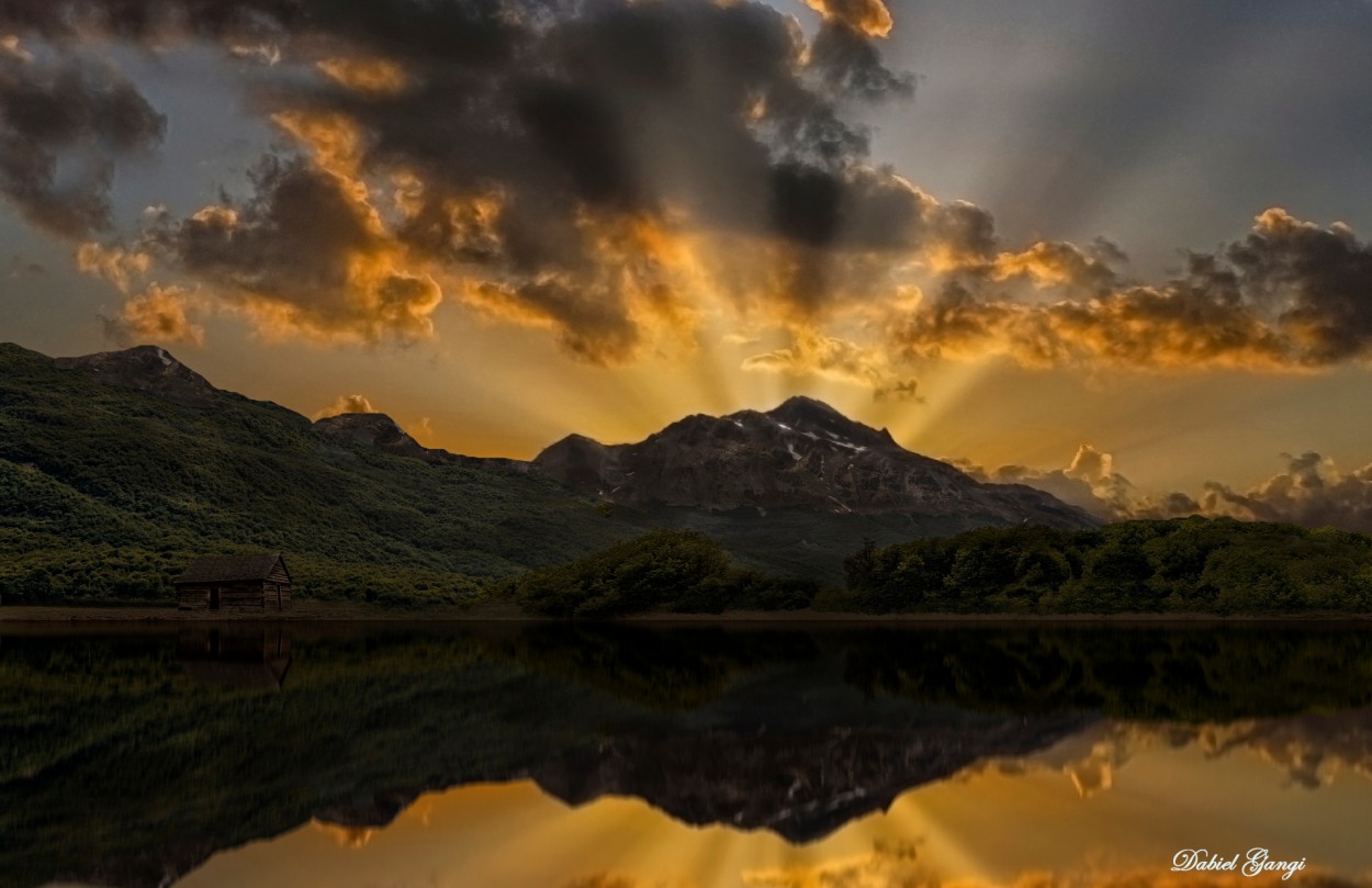 "La maravillosa Tierra del Fuego" de Alberto Daniel Gangi