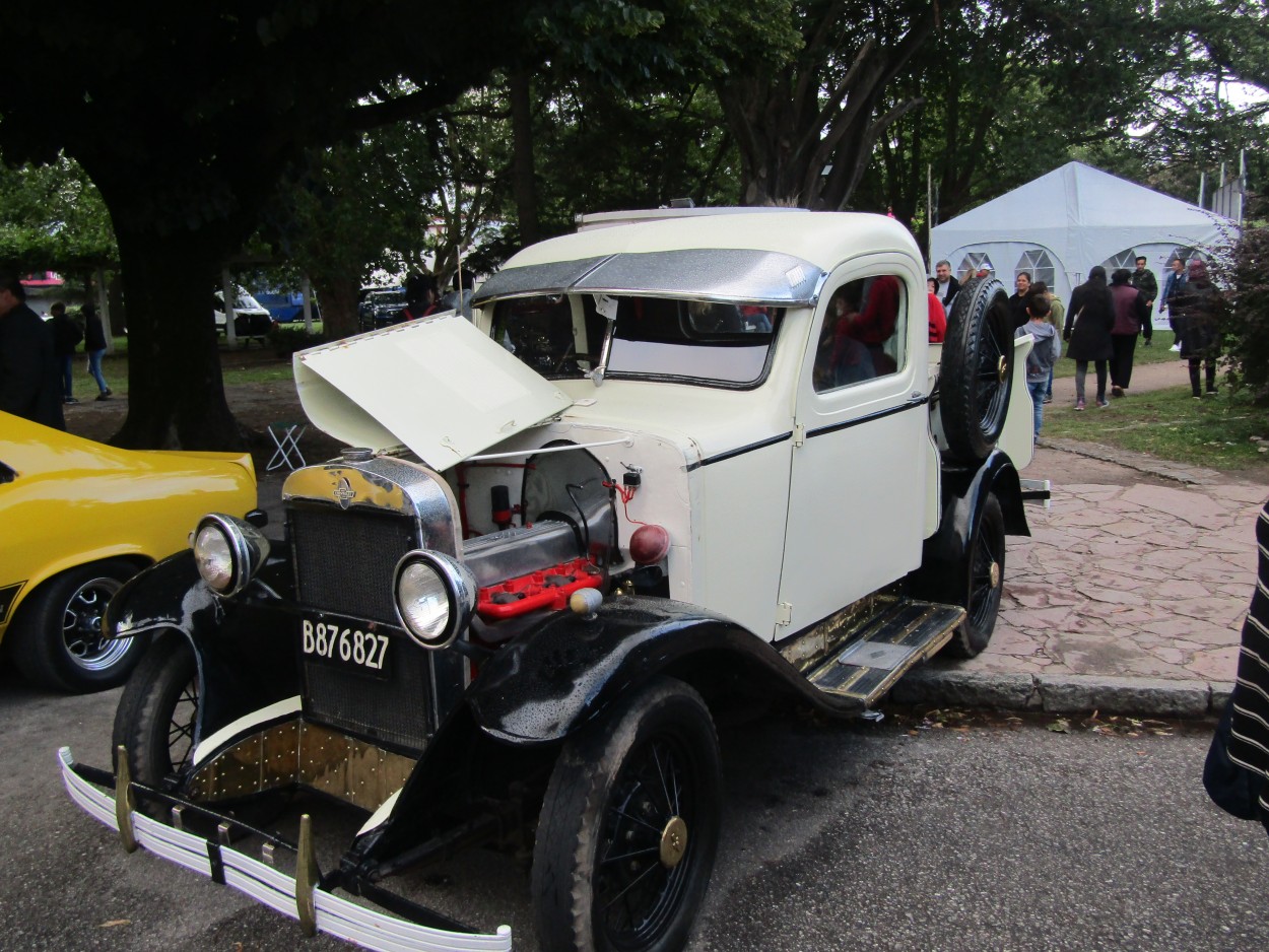 "Modelo 1930" de Miguel Angel Palermo