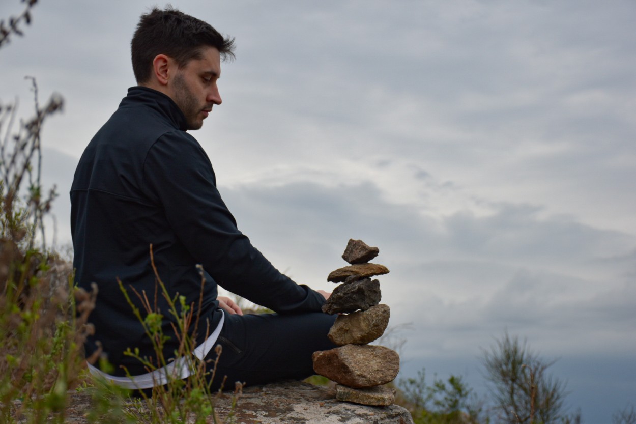 "Mini piedra movediza" de Silvana Magali Frank