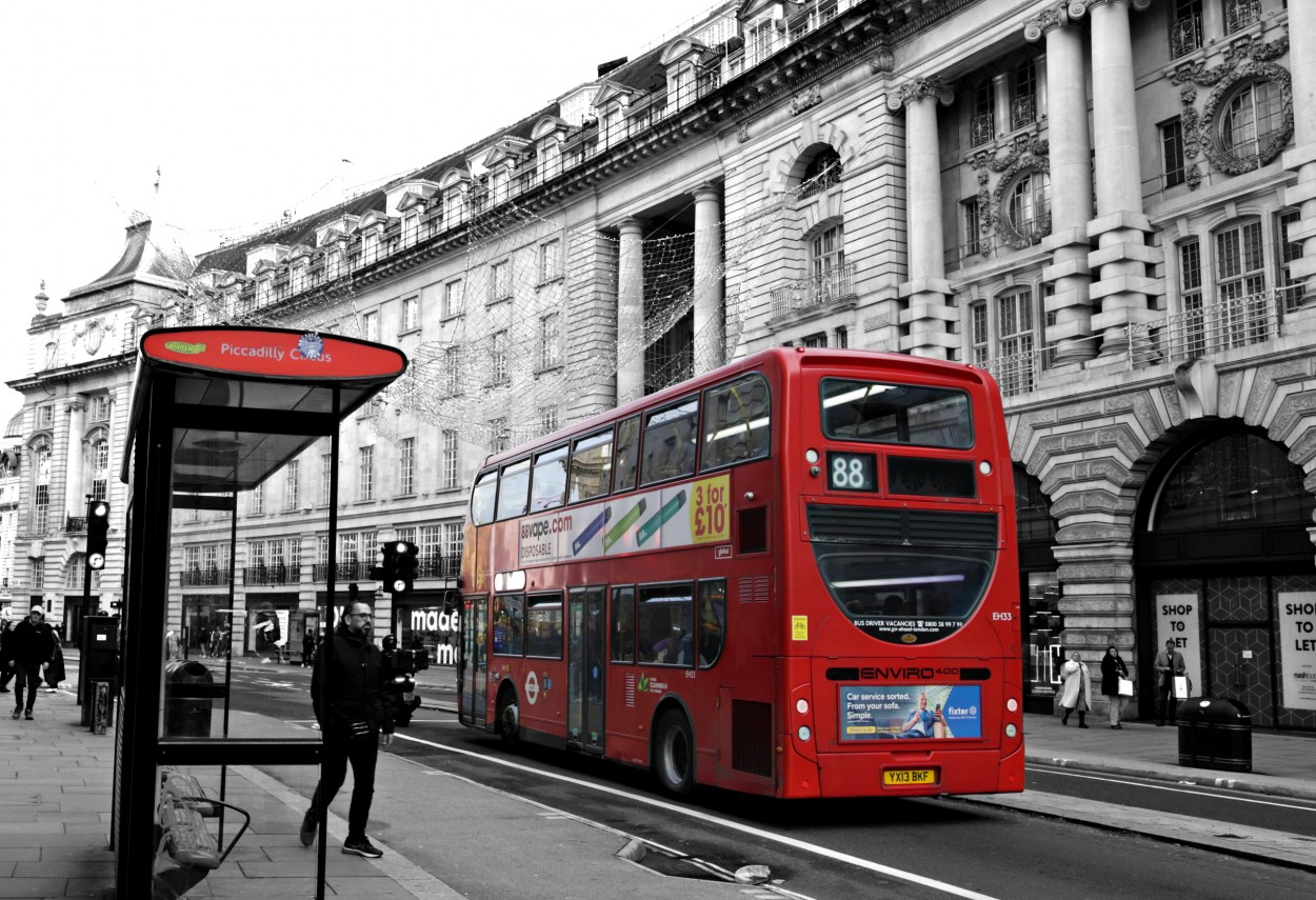 "London Street" de Lili Raijel