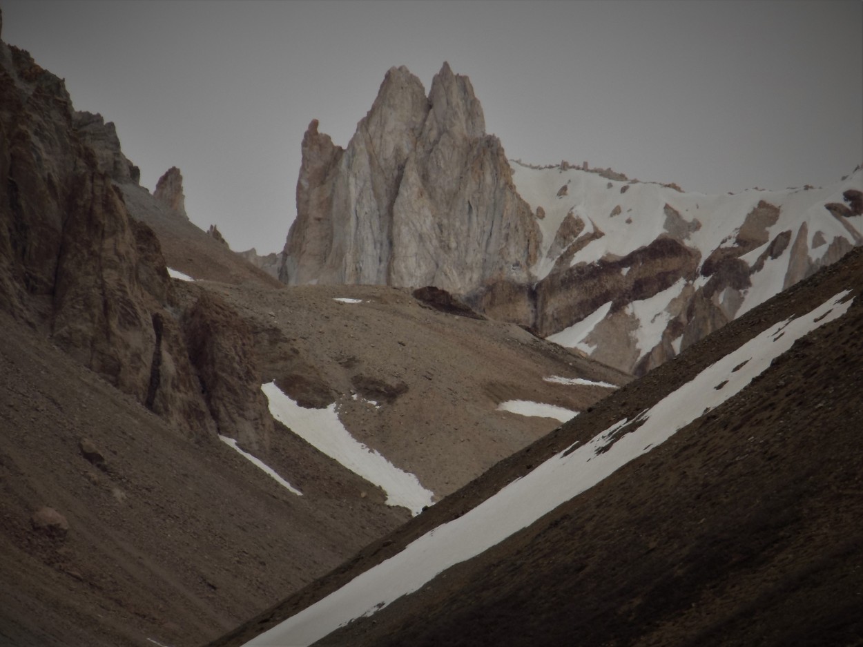 "En la cordillera" de Lidia Marence