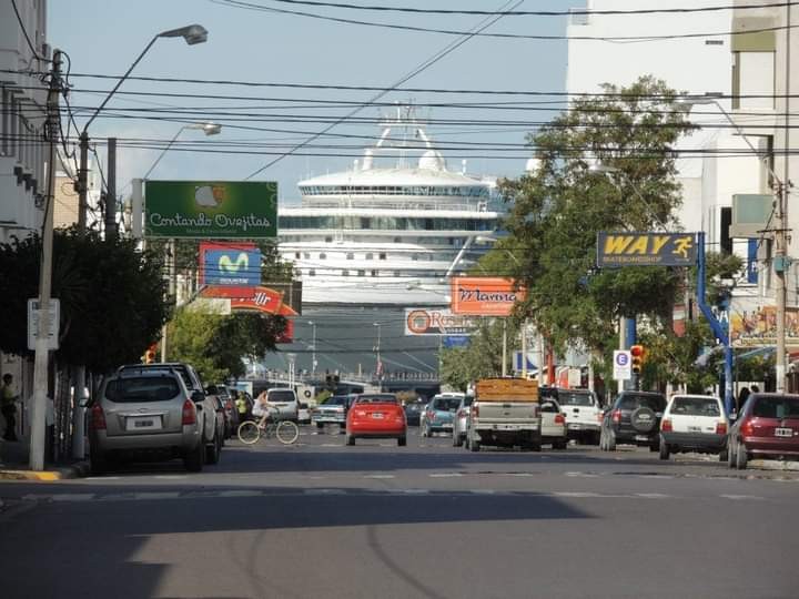 "Llego el crucero!!!" de Laura Blanco