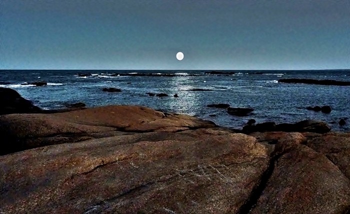 "romance de luna y mar" de Fernando Oscar Colussi