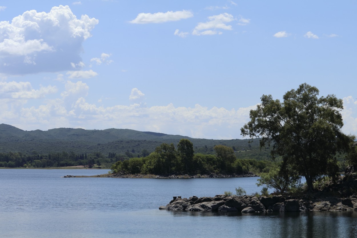 "En el embalse" de Natalia Harosteguy