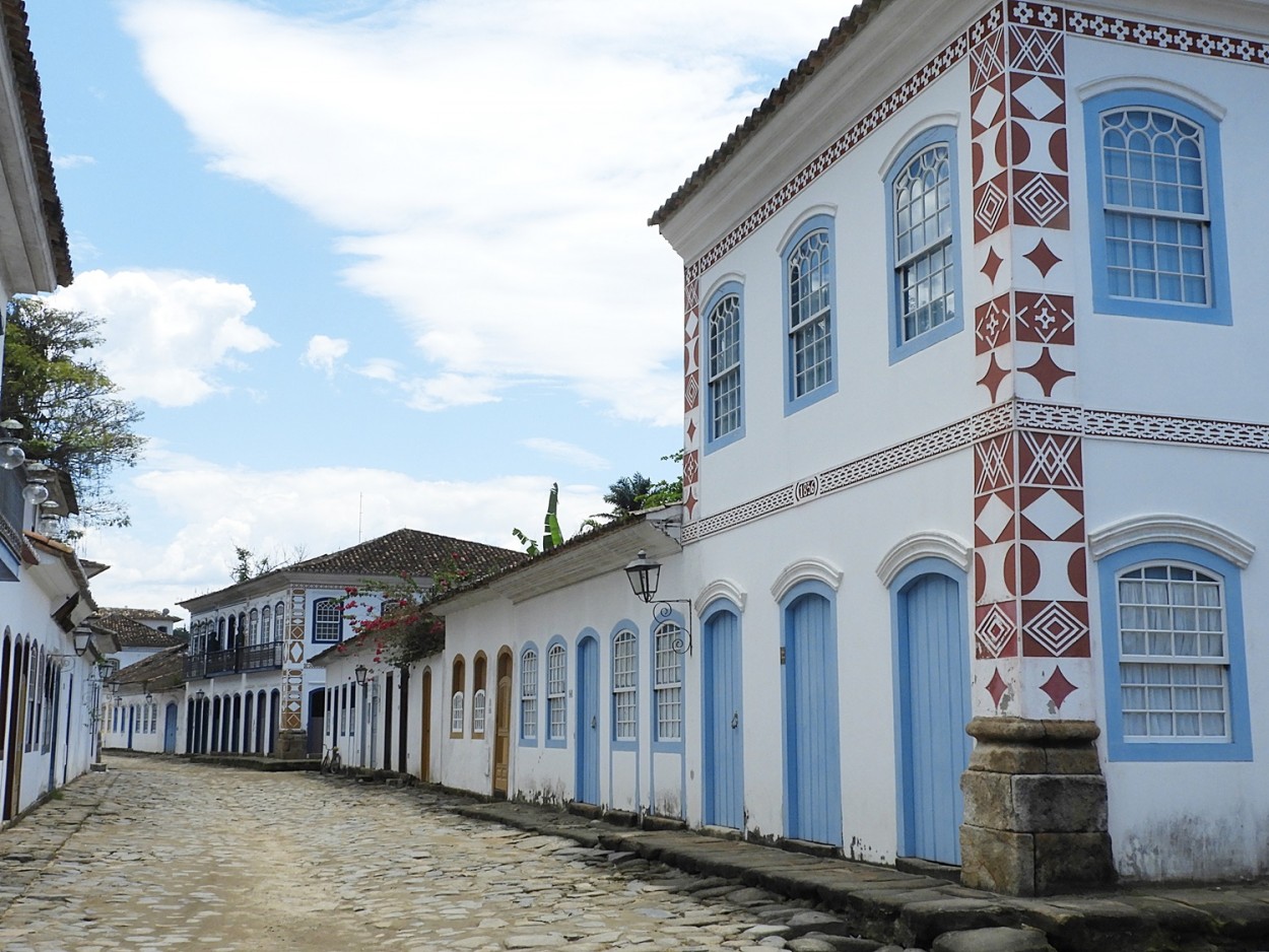 "Paraty R.J. quem cedo levanta......fv.ler" de Decio Badari