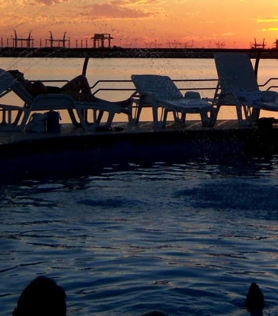 "atardecer en el lago" de Beatriz Di Marzio