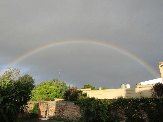 "Arco iris de ayer" de Miguel Angel Palermo