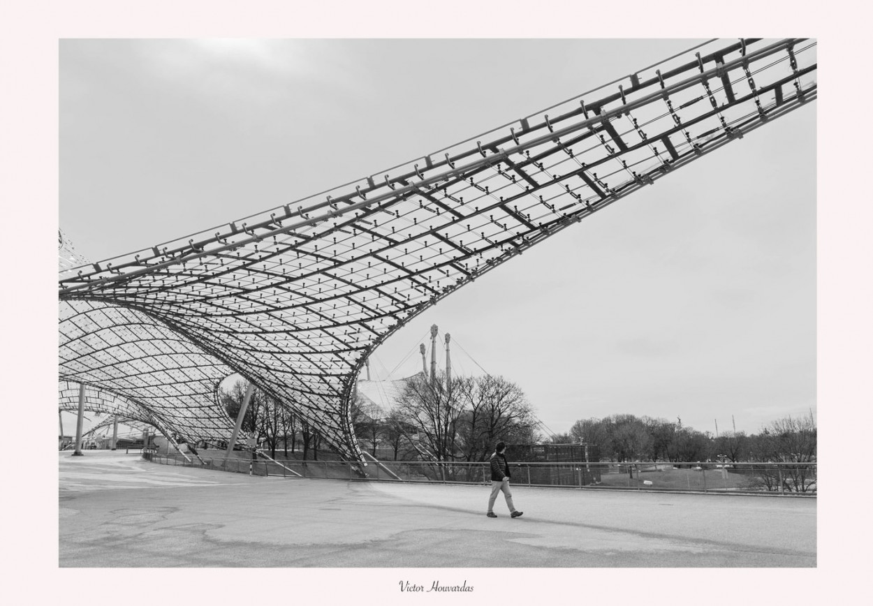 "Olympia park Munich" de Victor Houvardas