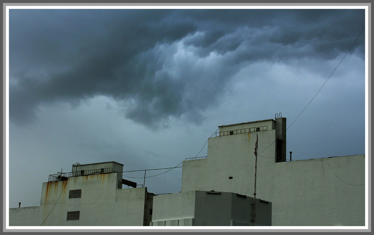 "Extraa Nube..." de Silvia Emilia Guerra