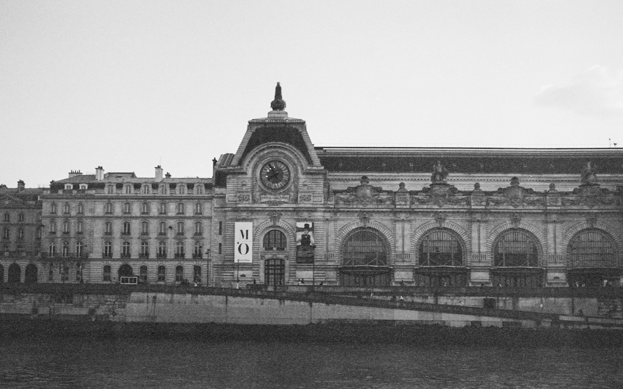 "Muse d`Orsay. Minolta A5. Kodak Pro Image 400." de Javier Villalba