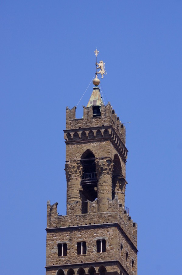 "Torre" de Susana Valentinuz
