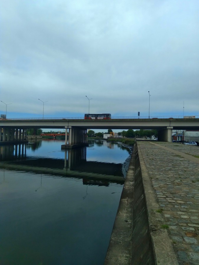 "Puente Puerredon" de Americo Rosa Pombinho