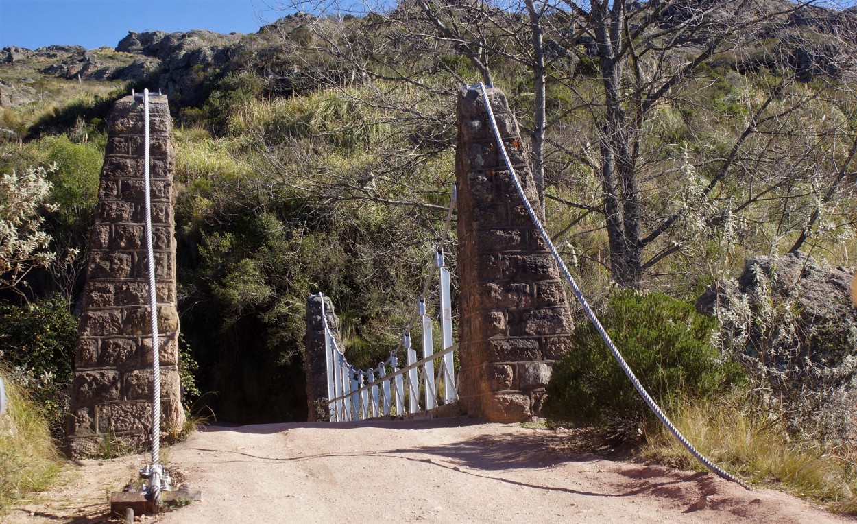 "Puentes colgantes Copina" de Susana Valentinuz