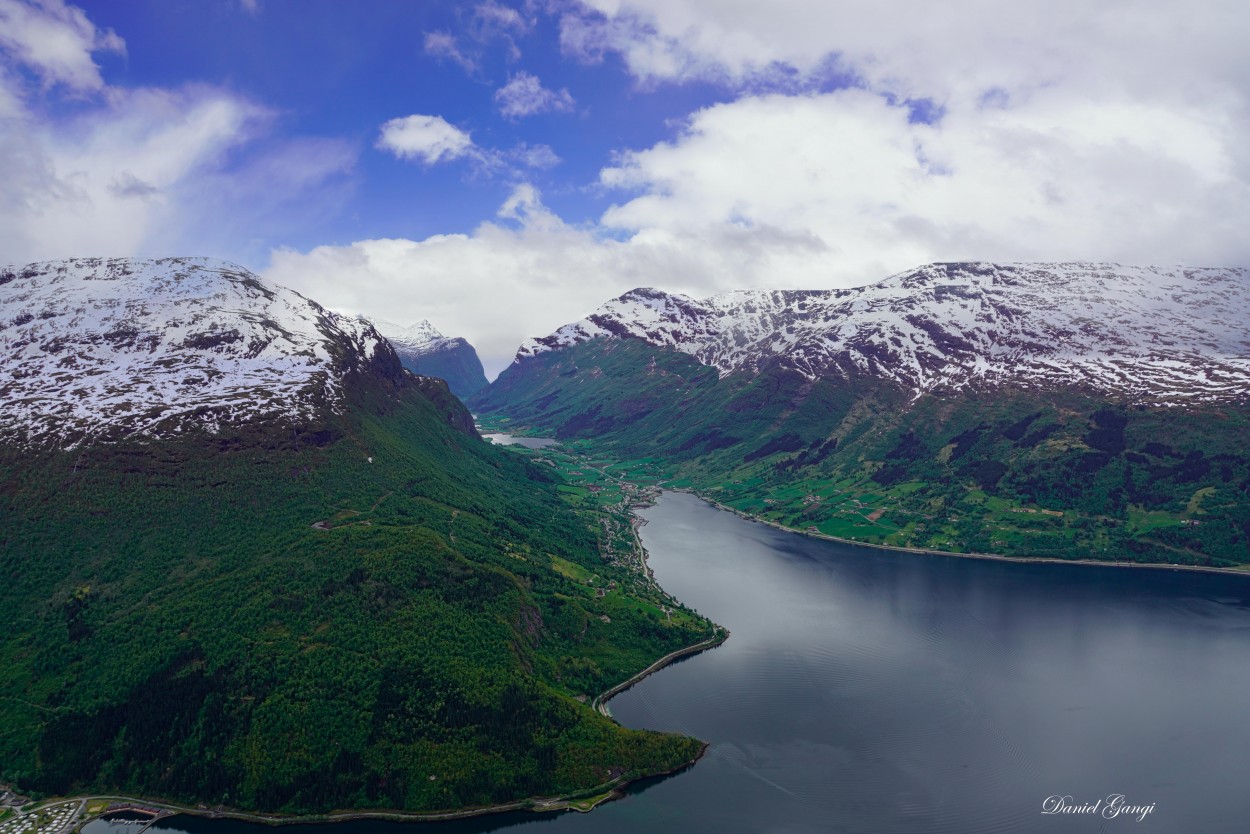 "Fiordos Noruegos" de Alberto Daniel Gangi