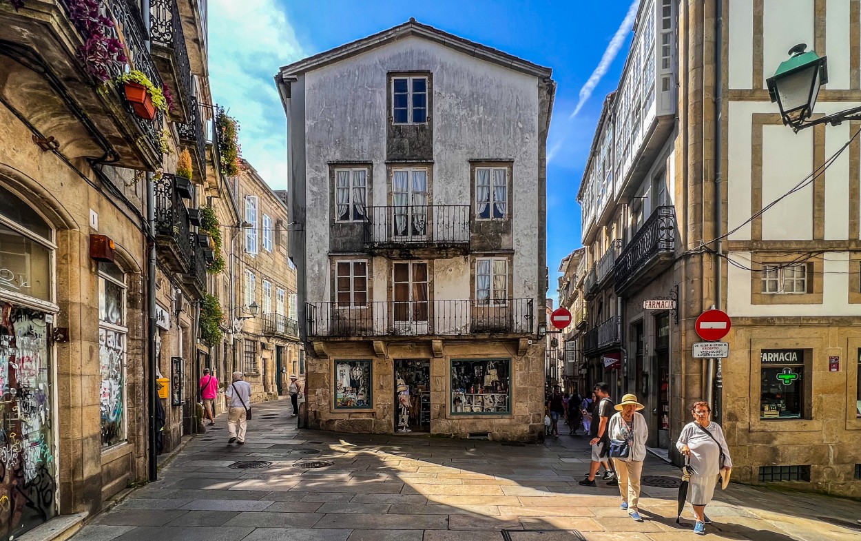 "Por las Calles de Santiago de Compostela" de Luis Alberto Bellini