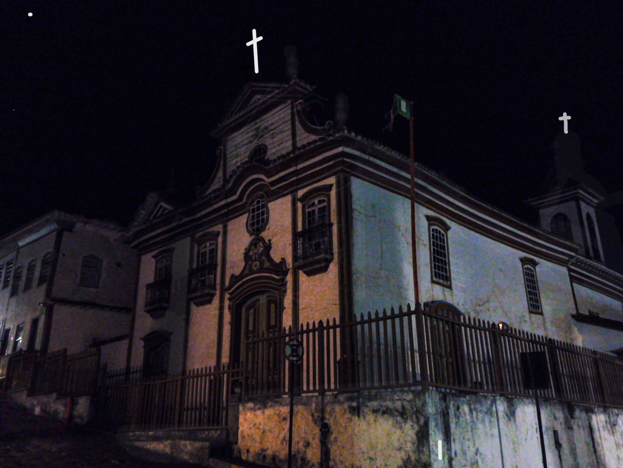 "IGLESIA BICENTENARIA" de Hector Antonio Rauchs