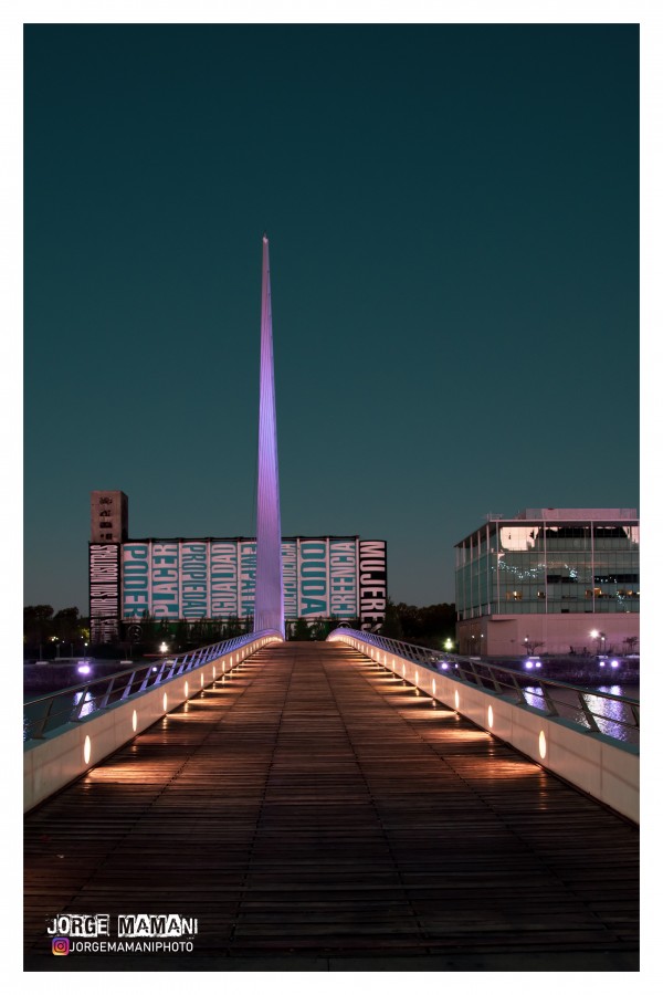 "Puente de La Mujer" de Jorge Mamani