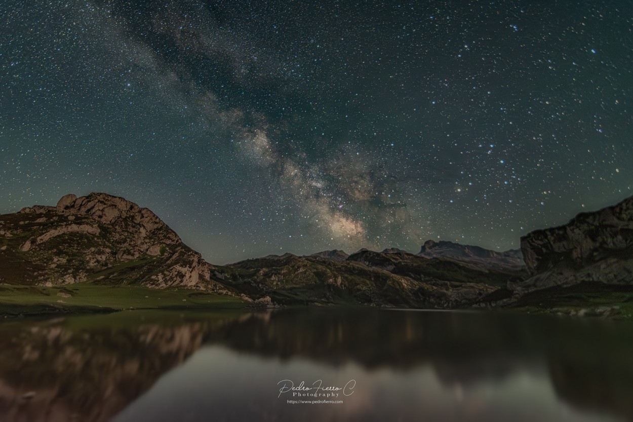 "Sobre el lago..." de Pedro Fierro C Photography