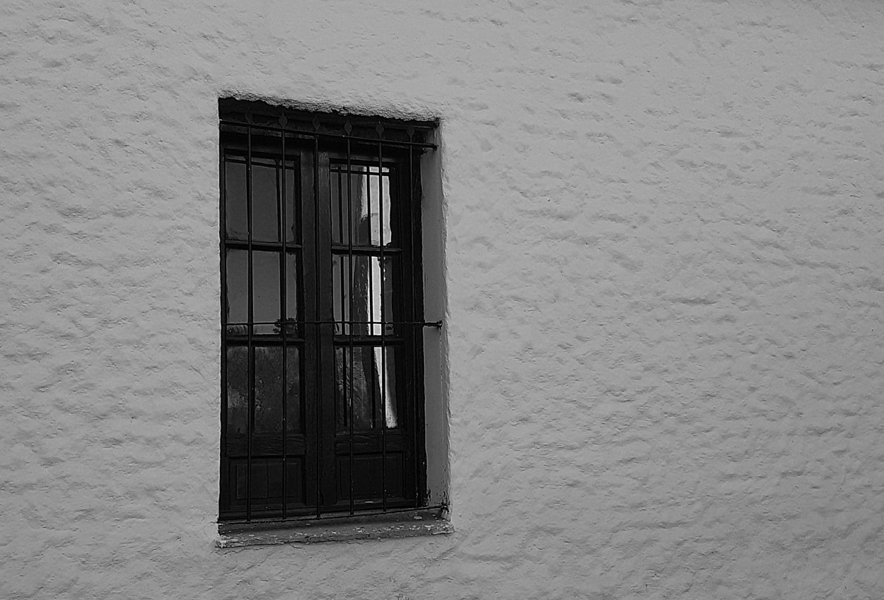 "La ventana de la Iglesia" de Silvia Olliari