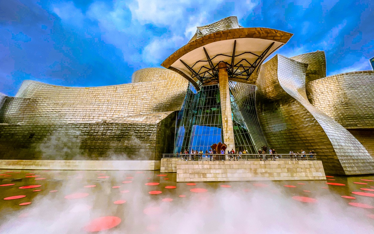 "Museo Guggenheim Bilbao" de Luis Alberto Bellini