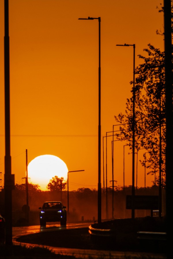 "El sol a mis espaldas" de Carlos Greco