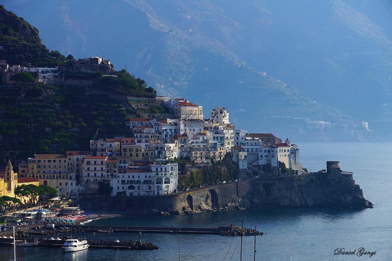 "Amalfi, una perla italiana..." de Alberto Daniel Gangi