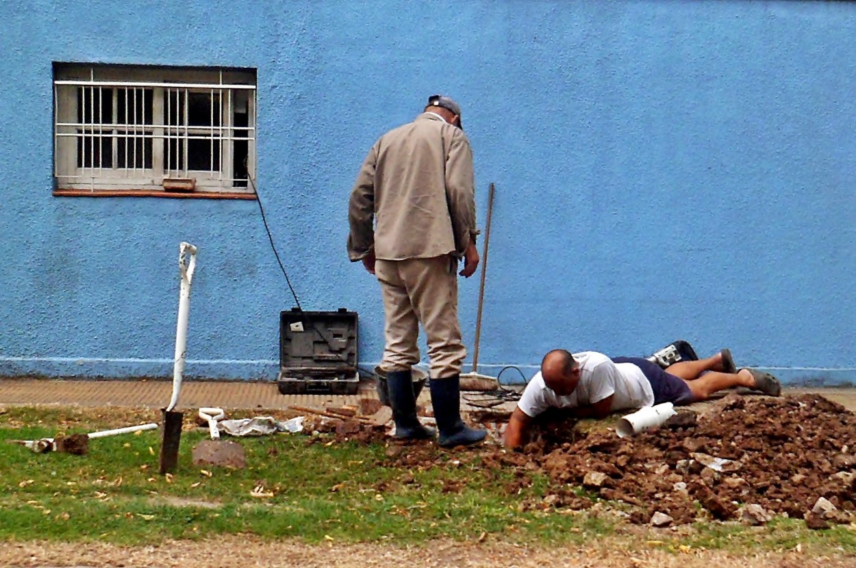 "Hombres trabajando" de Americo Rosa Pombinho