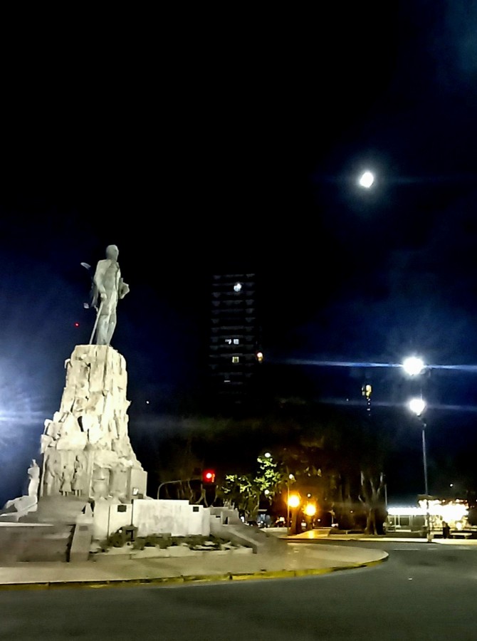 "Martin bajo la Luna" de Patricia Sallete