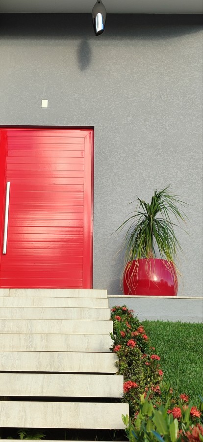 "Red door......." de Decio Badari