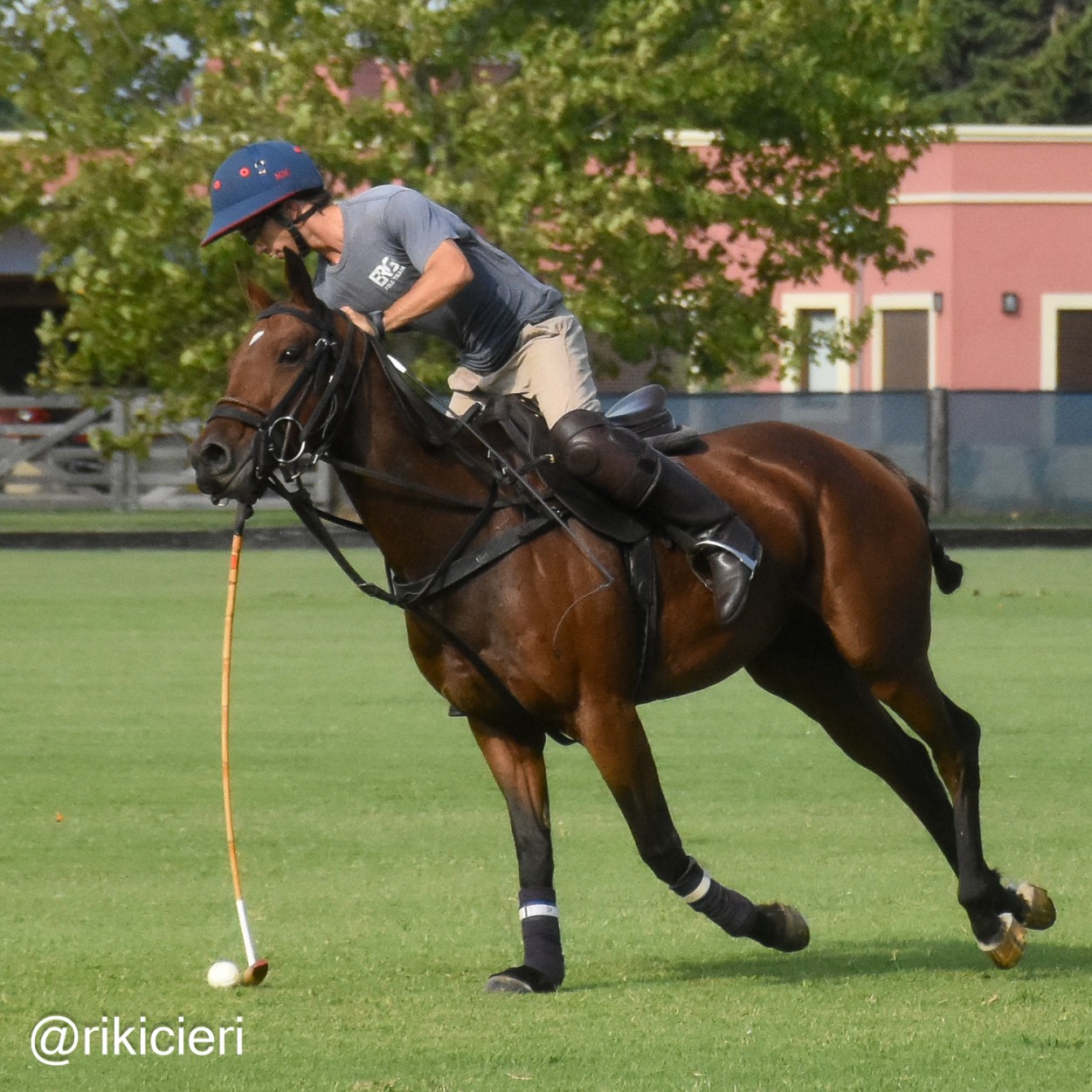 "Polo" de Riki Cieri