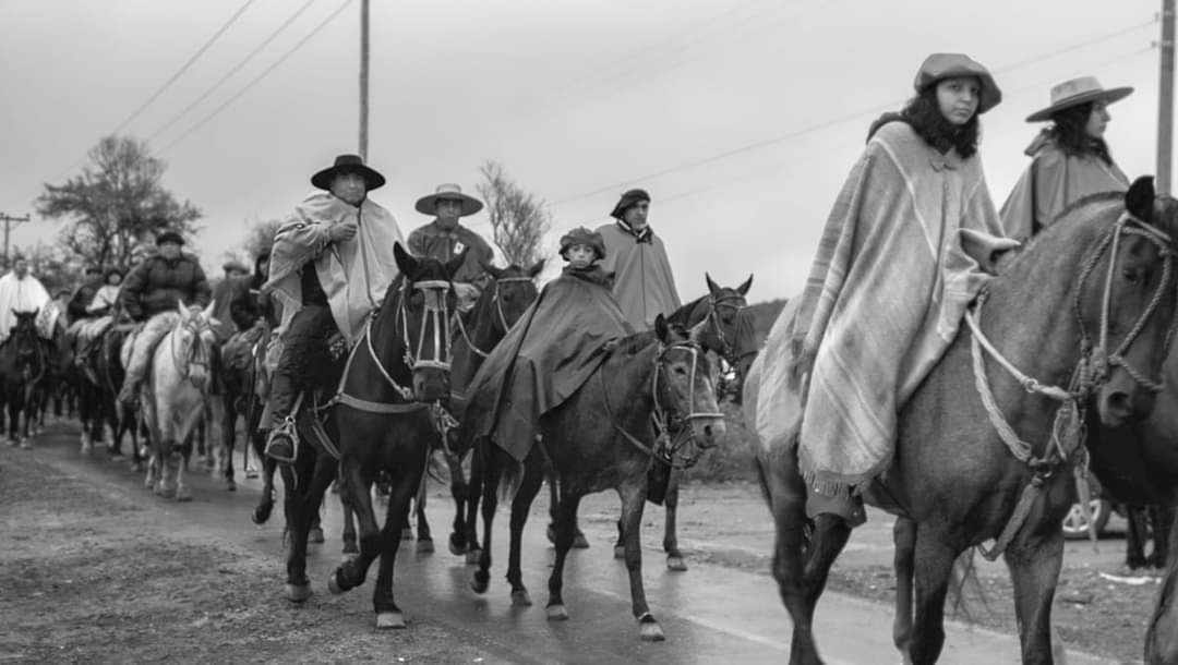 "Que ni la lluvia te detengan..." de Jose Albornoz Diaz